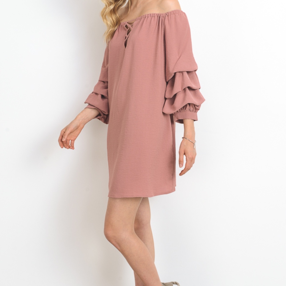 A ROSE DRESS - Picture 4 of 5